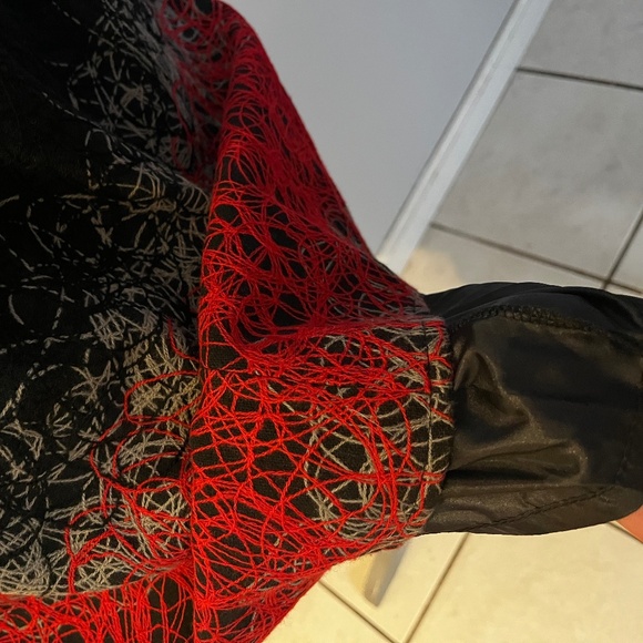 Skirt - Picture 2 of 4